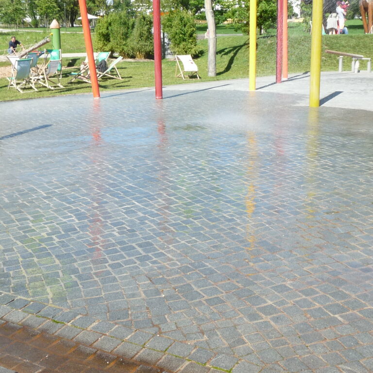 Kleinpflaster gesägt und geflammt im Passeverband