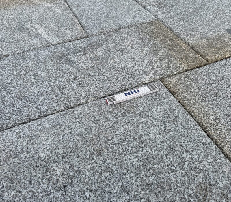 rustikale Terrassenplatten antike Granitplatten